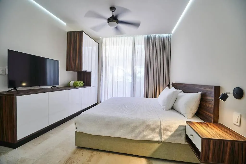 Moonlight Top Bright&Spacious 2Br Apt W/ Gym & Private Pool Tulum 0*,  Mexico